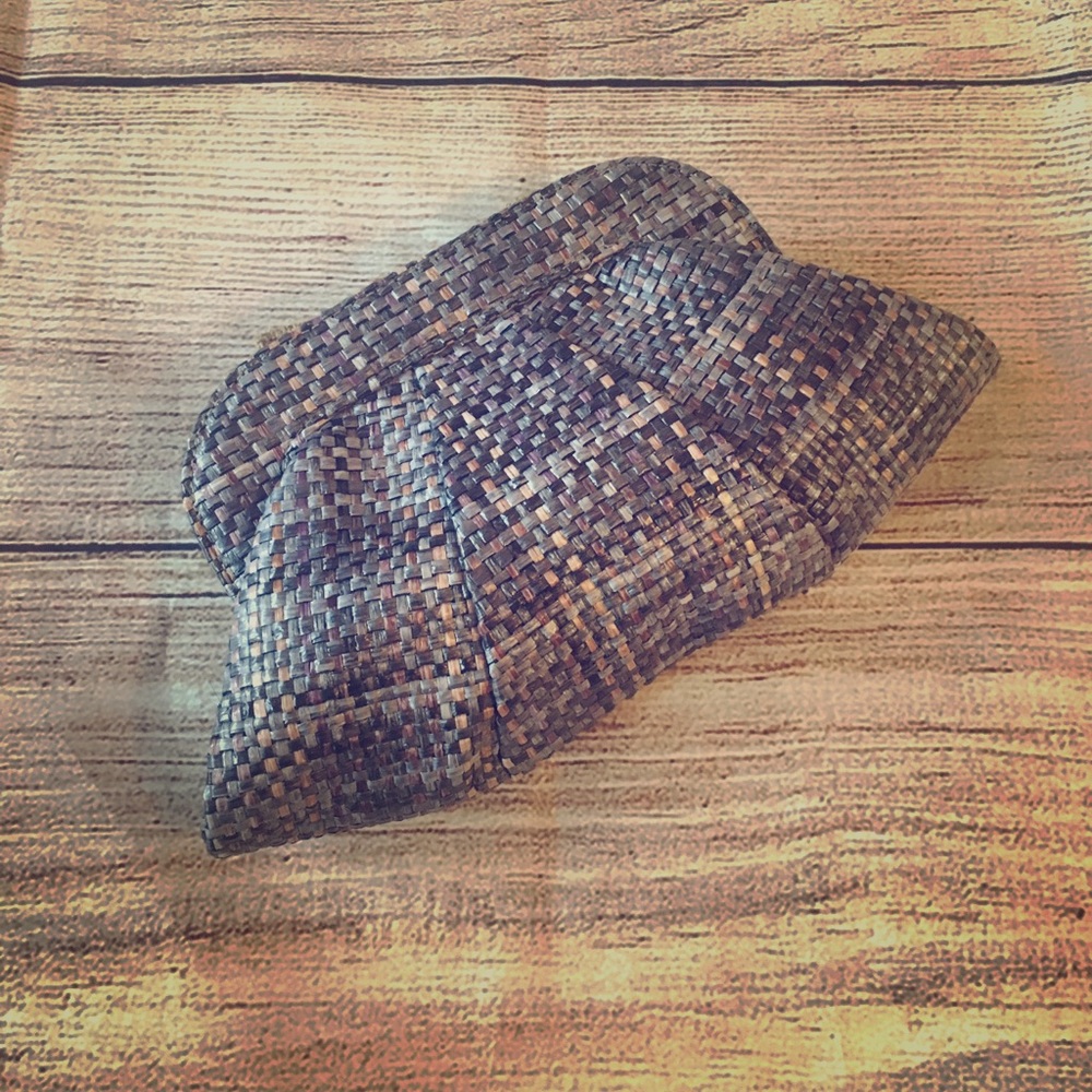 NWOT Lauren Merkin Clutch
